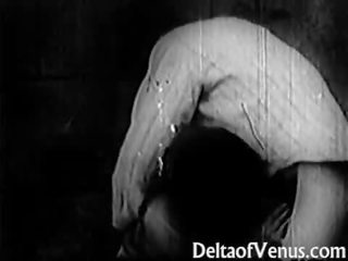 Antiek seks video- 1920s harig poesje bastille dag