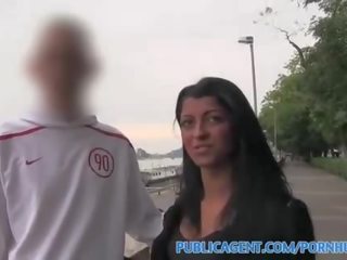 Agente publico atractivo morena follada en hotel como su bf waits fuera