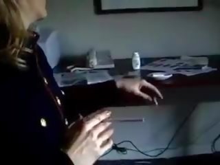 Tupakointi sotilaallinen nainen, vapaa reddit sotilaallinen likainen video- video- 80