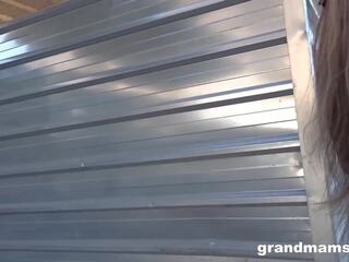 योग्य ग्रॉनी देख के लिए ताजा लंड में पब्लिक पर grandmams: कुगर ब्लोजॉब xxx फ़िल्म