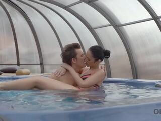 OLD4K. femme fatale is nailed by old womanizer in his personal swimming pool
