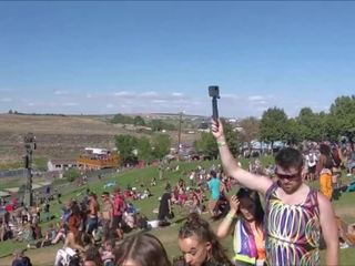 Festival slut ~ Peace, Love & CUM