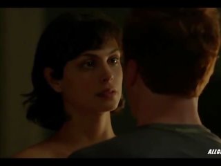 Morena baccarin oryantal sahneler - homeland