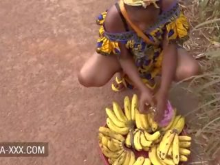 Hitam pisang seller sayang digoda untuk sebuah tremendous x rated film