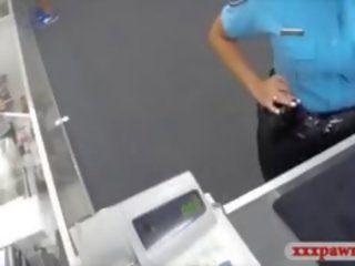 Malaki suso pulis officer sucks at fucked ang pawn tao