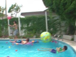 Summerparty endet in orgie with friends, x rated video 1f