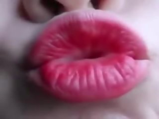 A Non-stop Look at Gahyeon's penis Sucking Lips: sex video 0f