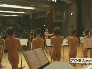 Nudistický japonská av hvězdy v the stark nahý orchestra