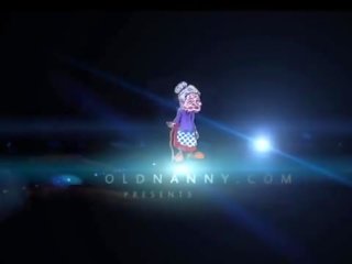 엘리트 젊은 stripling 빌어 먹을 할머니 와 스트랩에 oldnanny