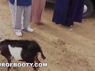 Tour з дупка - американка soldiers в в middle east negotiate ххх відео використання goat як payment