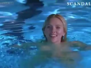 斯嘉麗 johansson 裸體 在 泳 水池 - scandalplanet